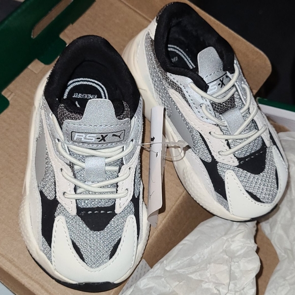Baby sneakers - Picture 3 of 3